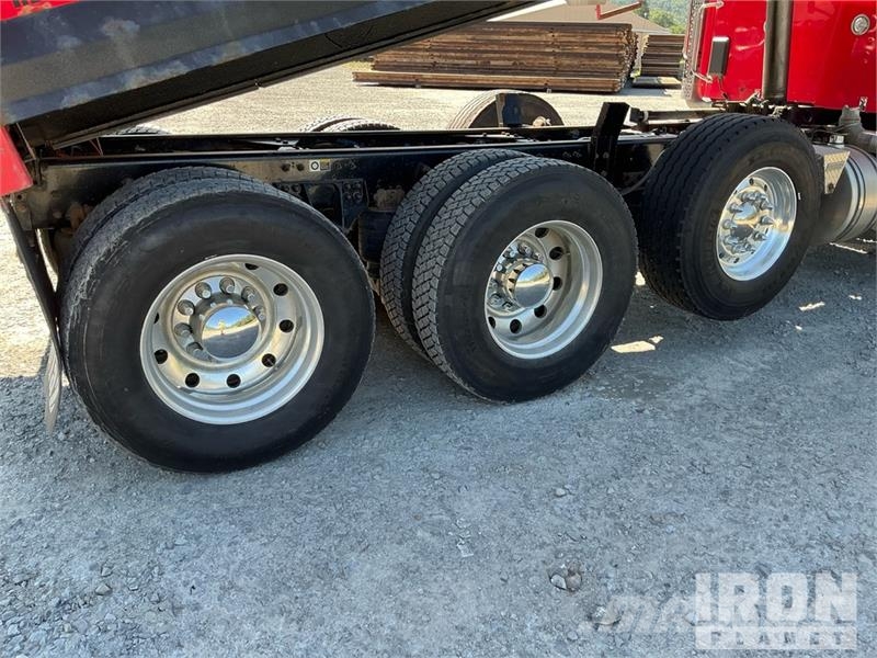 Kenworth T880 شاحنات قلابة