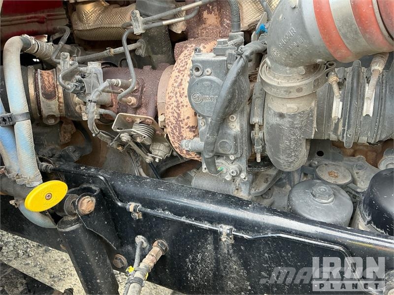 Kenworth T880 شاحنات قلابة