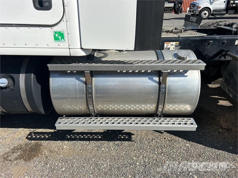 Kenworth T880 Prime Movers