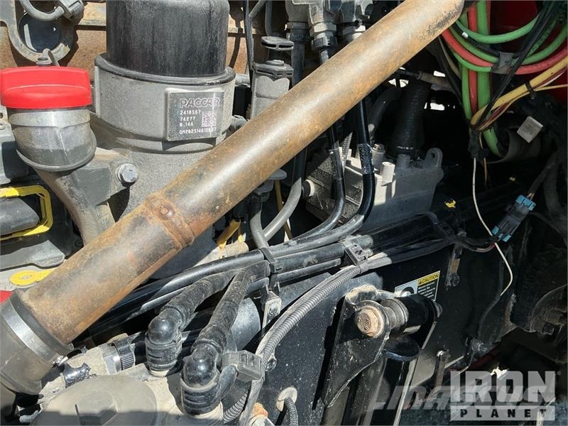 Kenworth T880 شاحنات قلابة