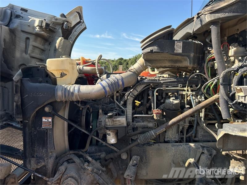 Kenworth T880 ダンプ