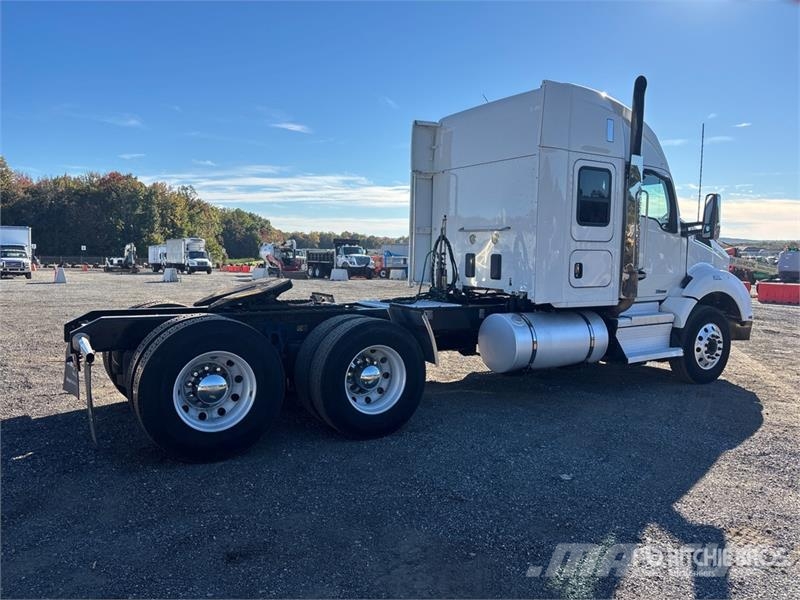 Kenworth T880 Sattelzugmaschinen