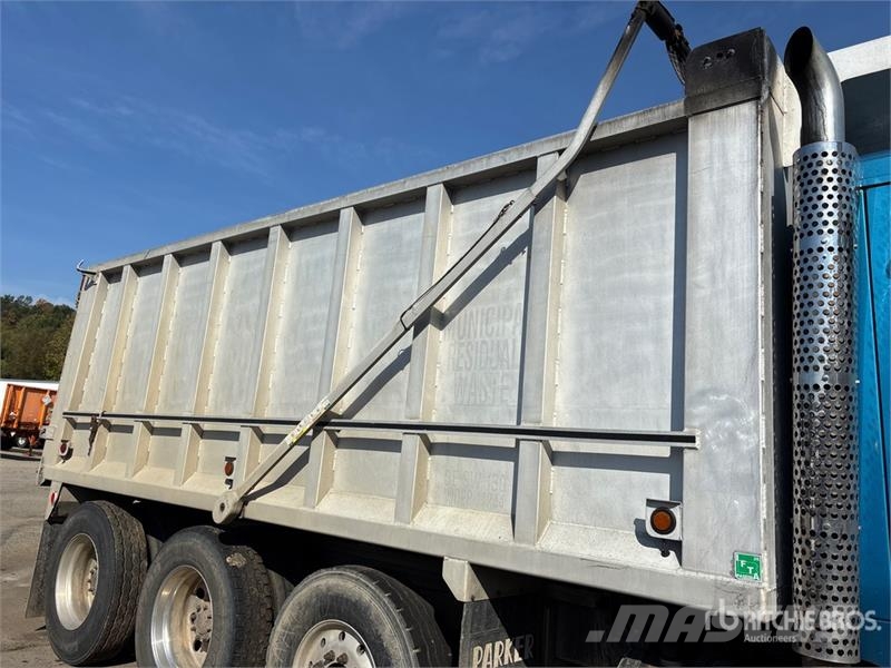 Kenworth T880 Tipper trucks