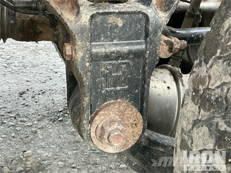 Kenworth T880 شاحنات لوادر