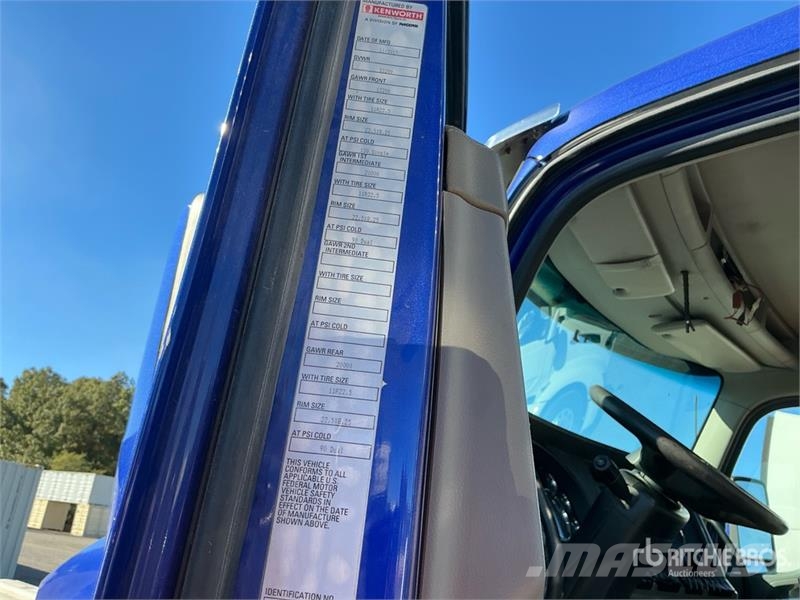 Kenworth T880 Trekkers