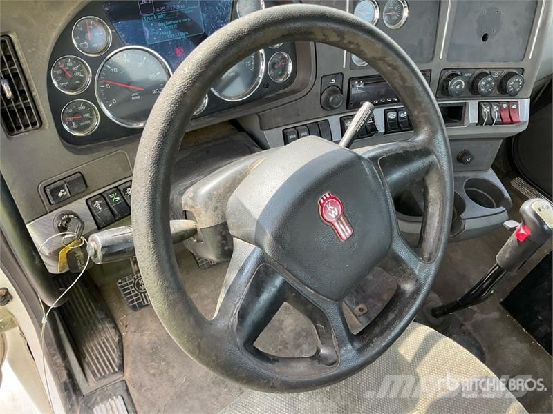 Kenworth T880 Prime Movers