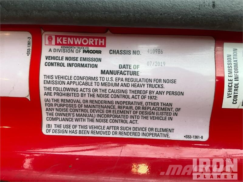 Kenworth T880 شاحنات لوادر