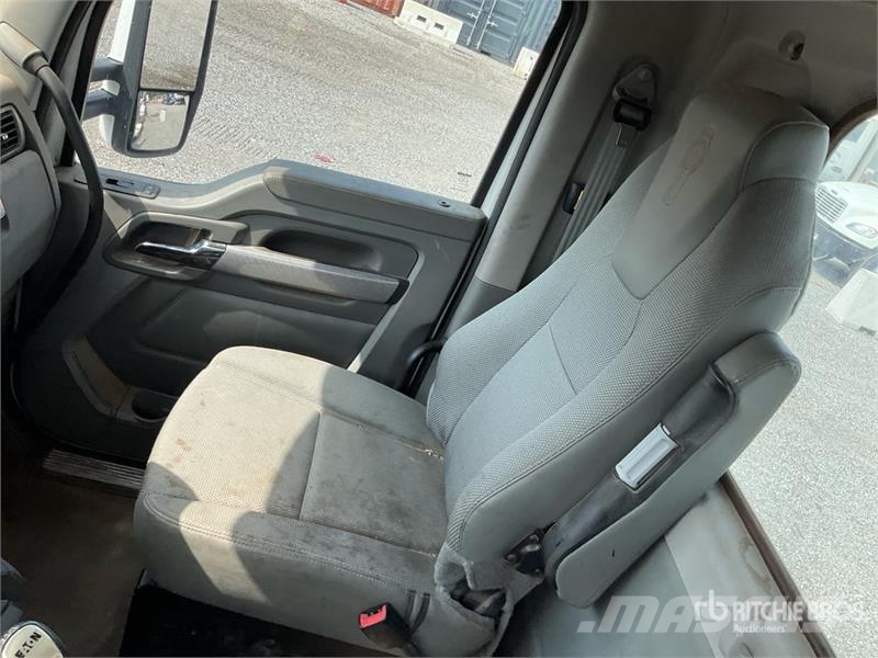 Kenworth T880 Prime Movers