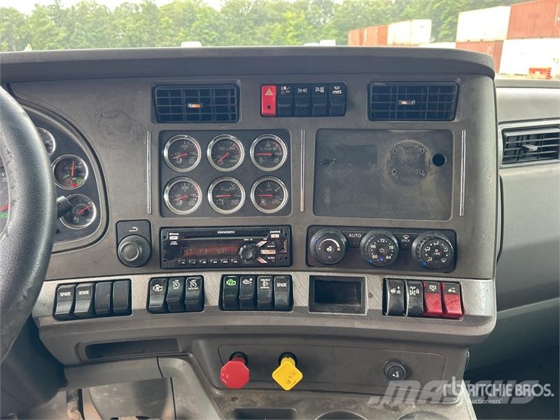Kenworth T880 Prime Movers