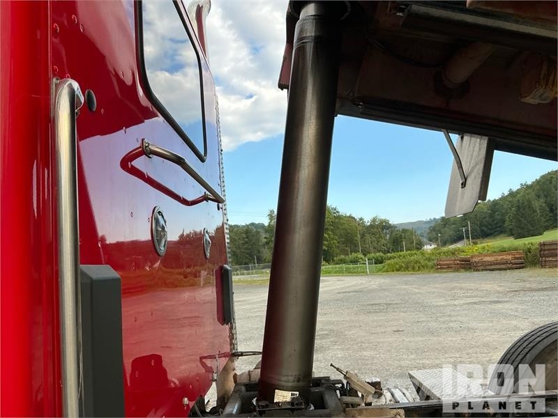 Kenworth T880 شاحنات قلابة