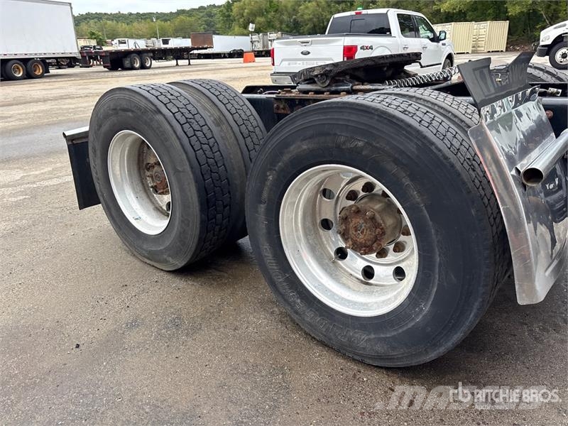 Kenworth T880 Влекачи