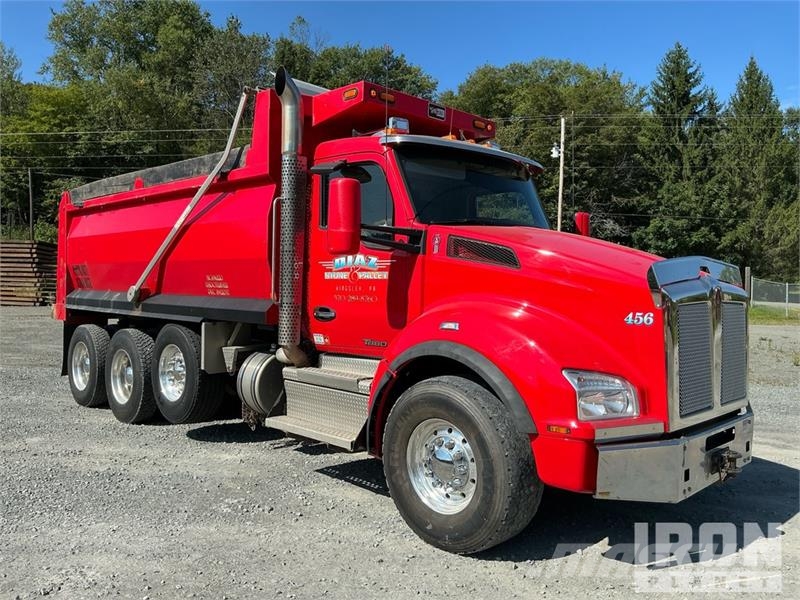 Kenworth T880 شاحنات قلابة