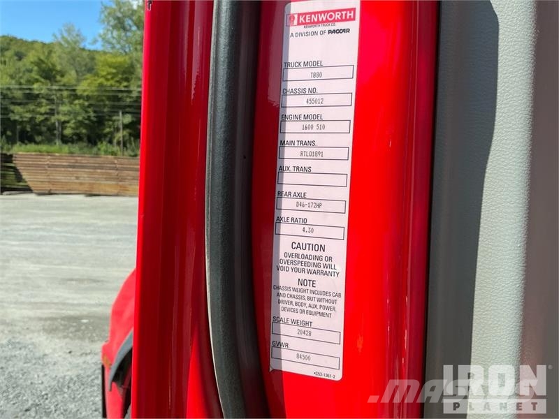 Kenworth T880 شاحنات قلابة