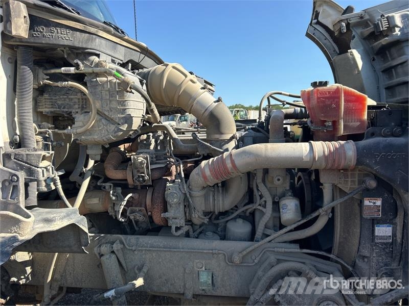 Kenworth T880 ダンプ