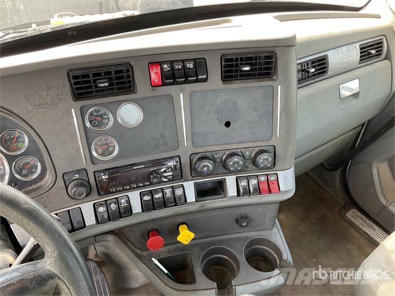 Kenworth T880 Prime Movers