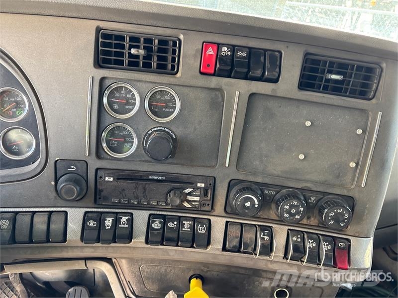 Kenworth T880 Tipper trucks