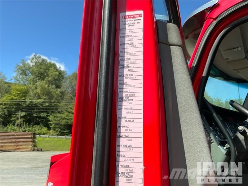 Kenworth T880 شاحنات قلابة