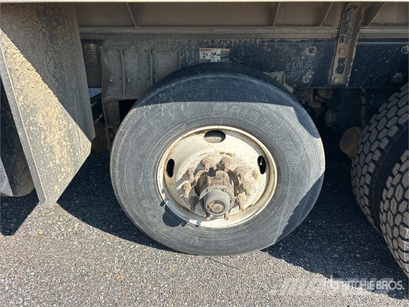 Kenworth T880 ダンプ