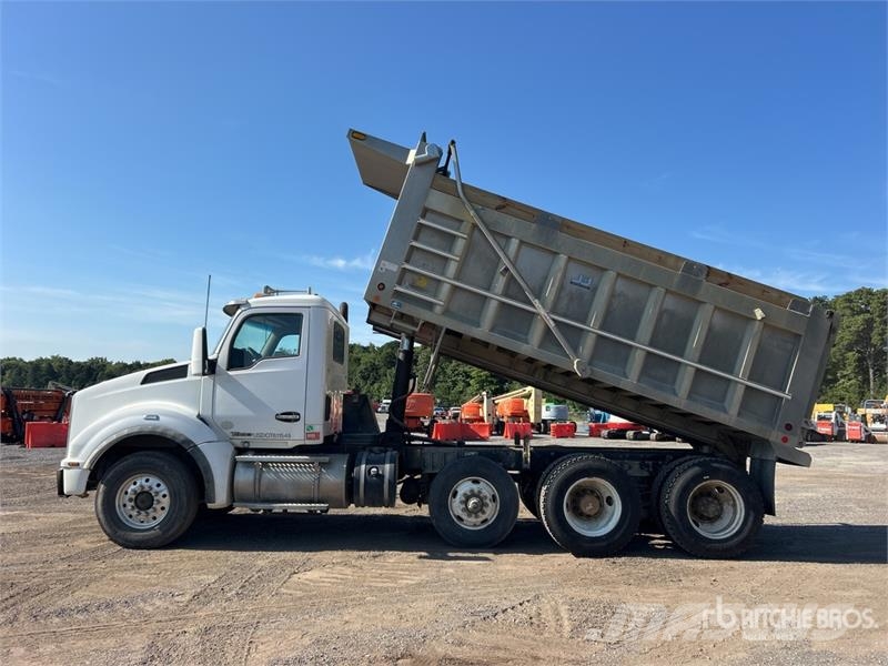 Kenworth T880 ダンプ