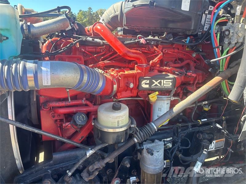 Kenworth T880 Trekkers