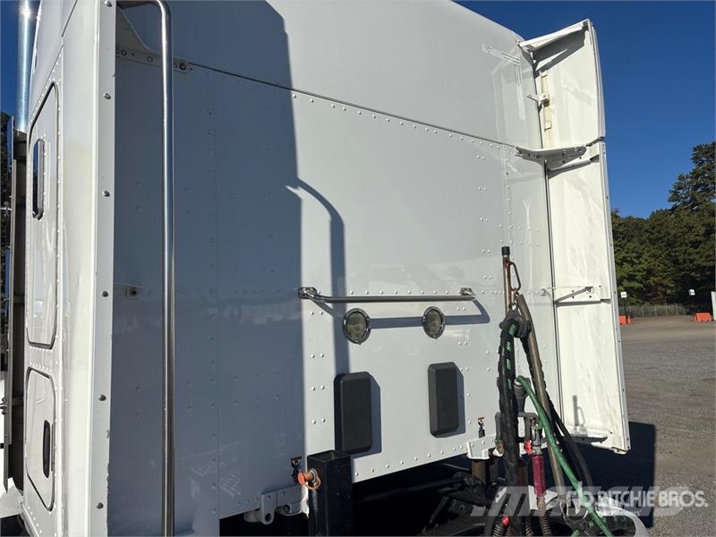 Kenworth T880 Sattelzugmaschinen