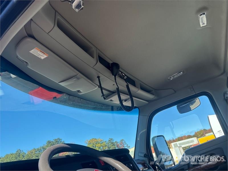 Kenworth T880 Trekkers
