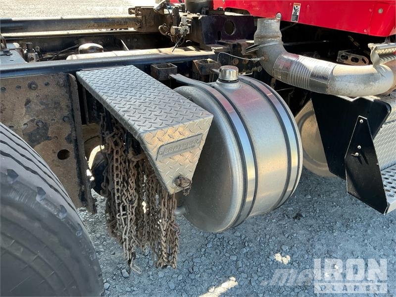 Kenworth T880 شاحنات قلابة