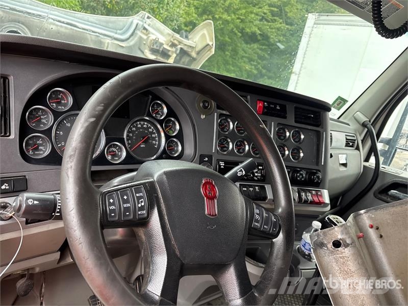 Kenworth T880 Влекачи