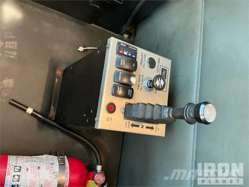 Kenworth T880 شاحنات قلابة