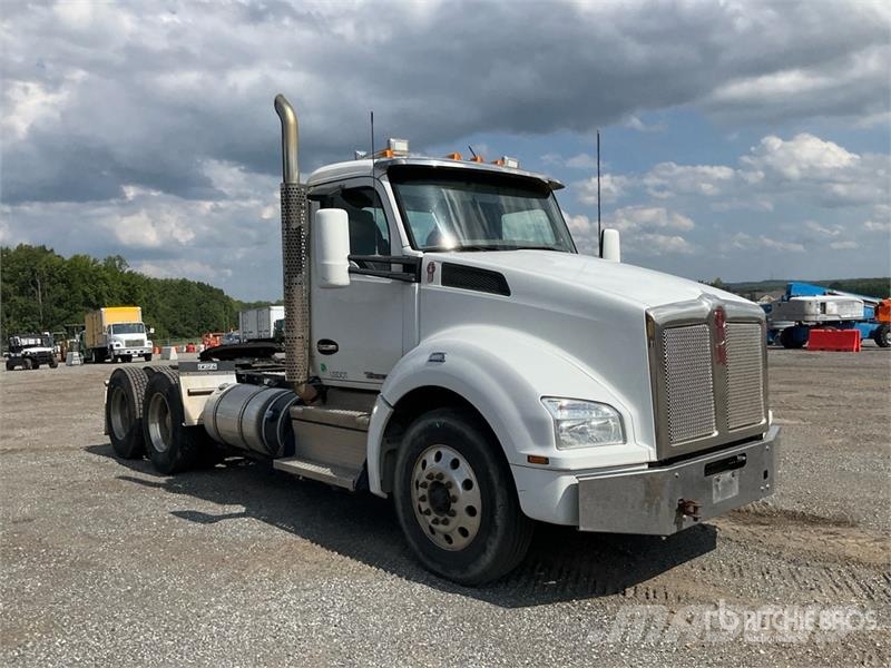 Kenworth T880 Prime Movers