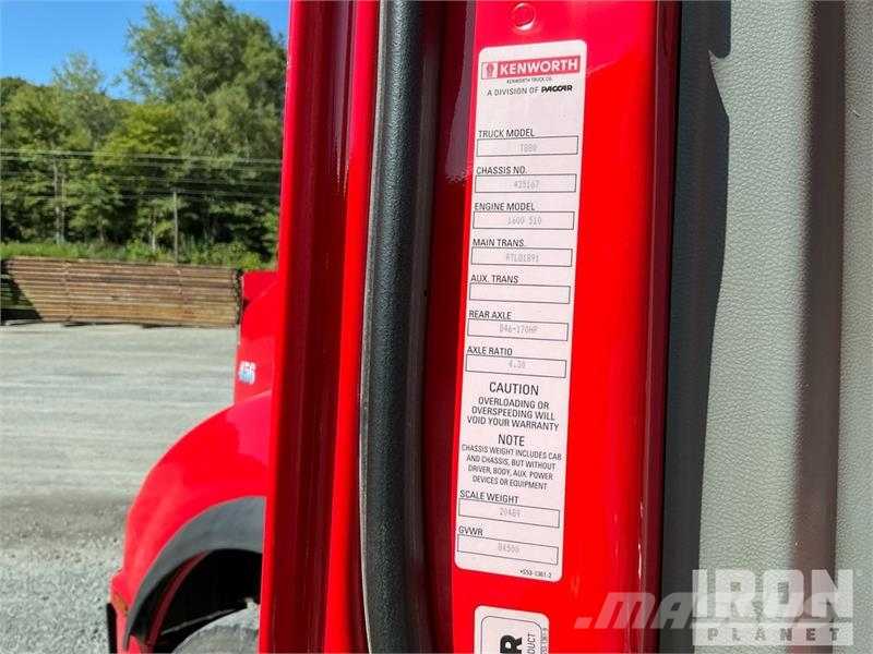 Kenworth T880 شاحنات قلابة