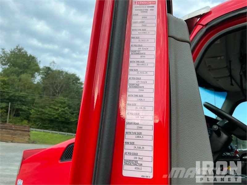 Kenworth T880 شاحنات قلابة