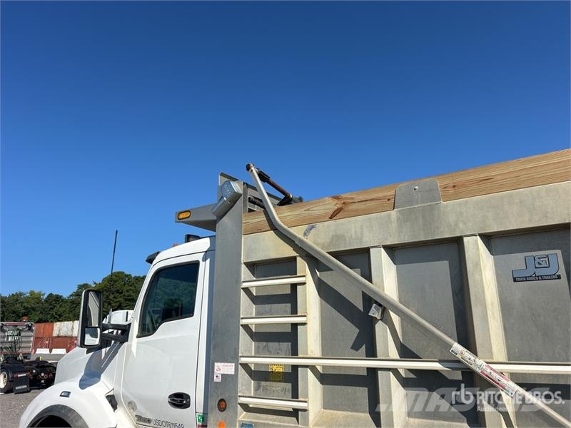 Kenworth T880 ダンプ