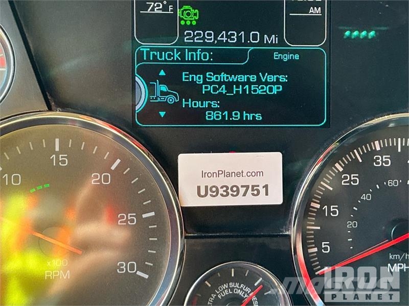 Kenworth T880 شاحنات قلابة