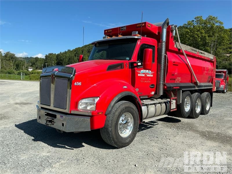 Kenworth T880 شاحنات قلابة