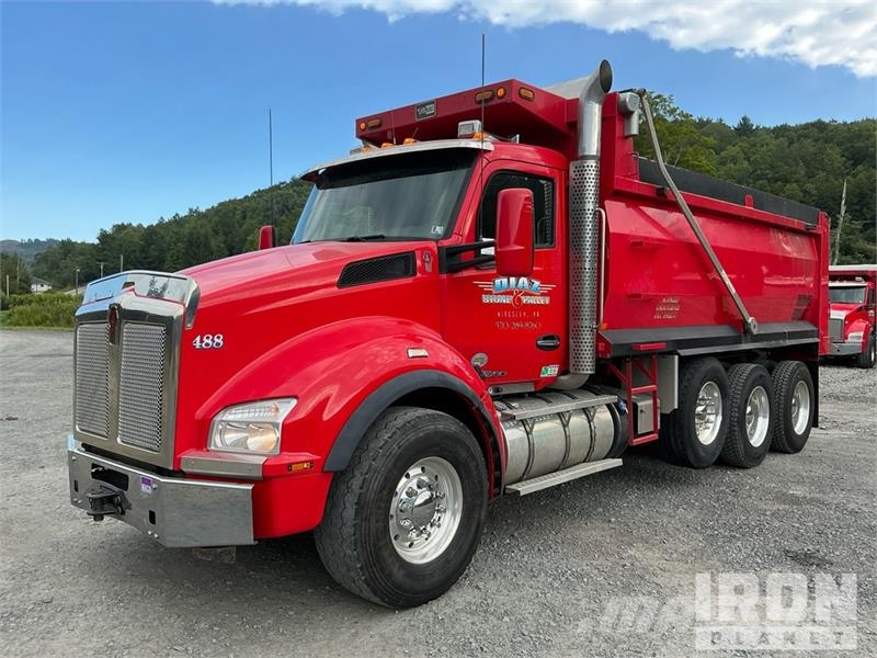 Kenworth T880 شاحنات قلابة