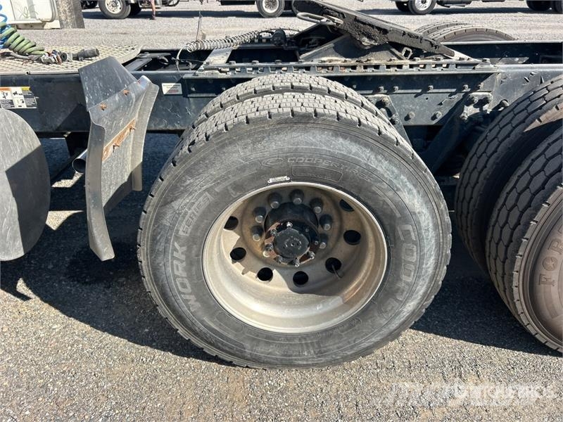 Kenworth T880 Prime Movers