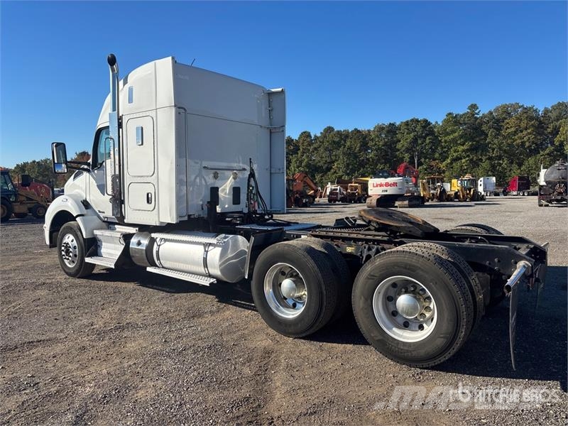 Kenworth T880 Sattelzugmaschinen