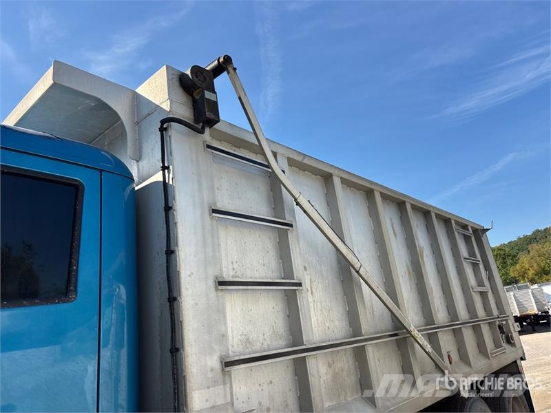 Kenworth T880 Tipper trucks