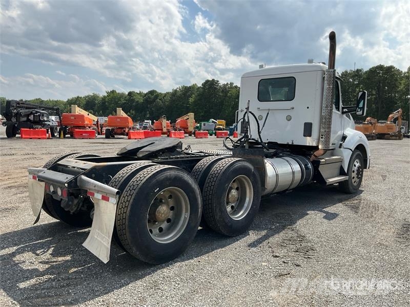 Kenworth T880 Prime Movers