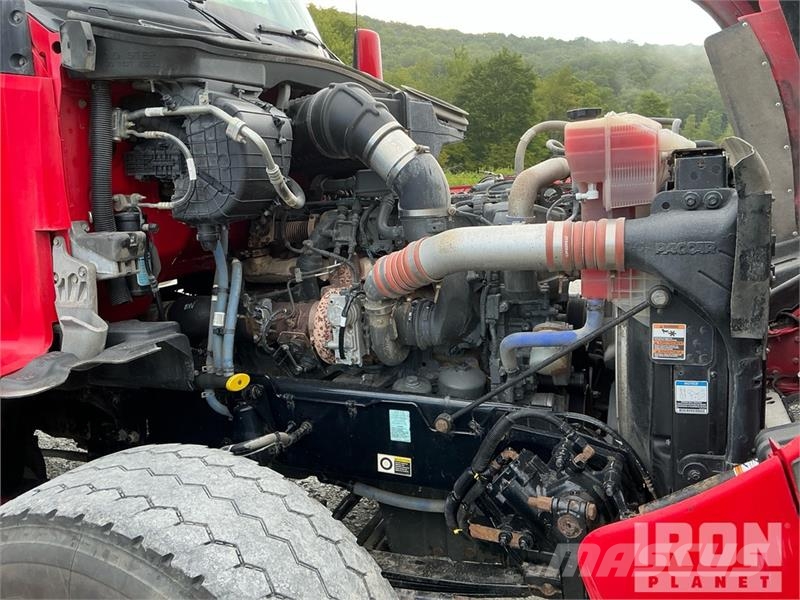 Kenworth T880 شاحنات قلابة