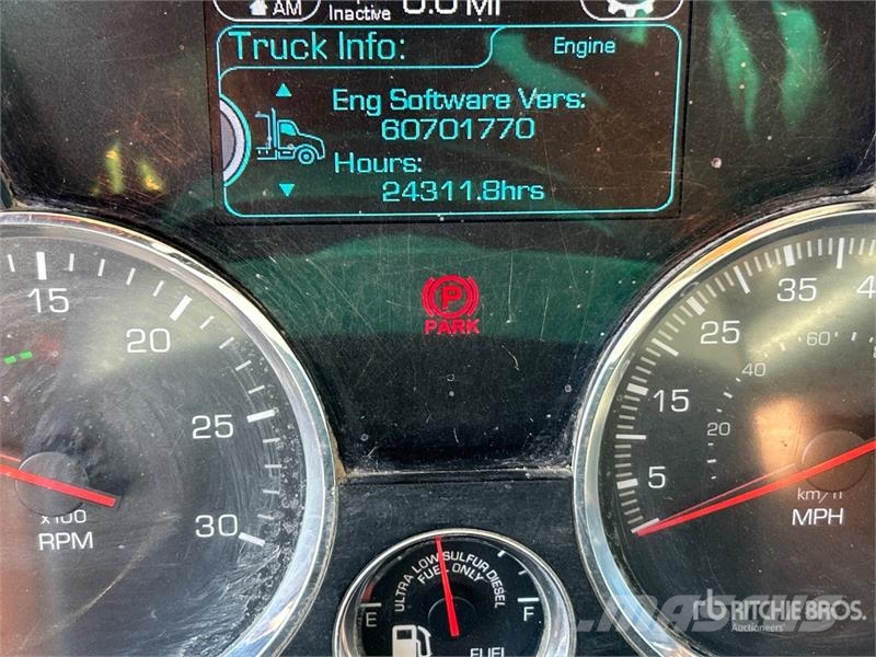 Kenworth T880 8x4 Tanker Truck Automobilinės cisternos