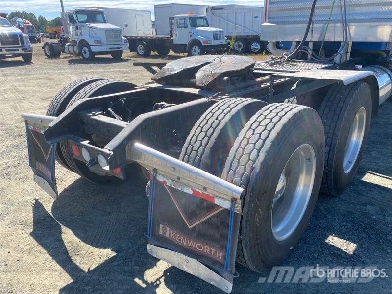 Kenworth W900 Naudoti vilkikai