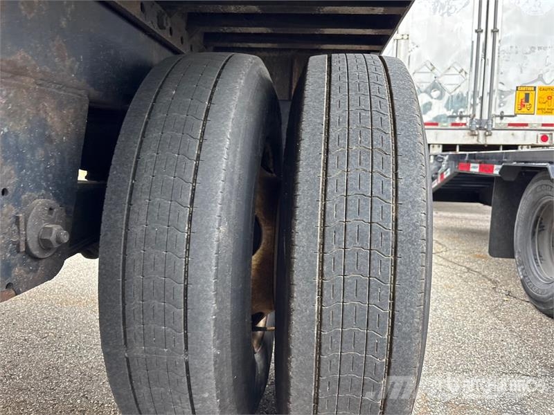 Kidron 28RTPGASEW96SP 28 ft x 102 in T/A Refrigerated Tra Temperature controlled semi-trailers