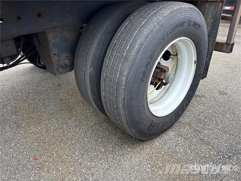 Kidron 28RTPGASEW96SP 28 ft x 102 in T/A Refrigerated Tra Temperature controlled semi-trailers