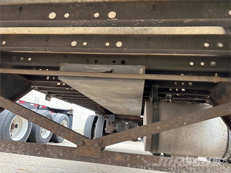 Kidron 28RTPGASEW96SP 28 ft x 102 in T/A Refrigerated Tra Temperature controlled semi-trailers