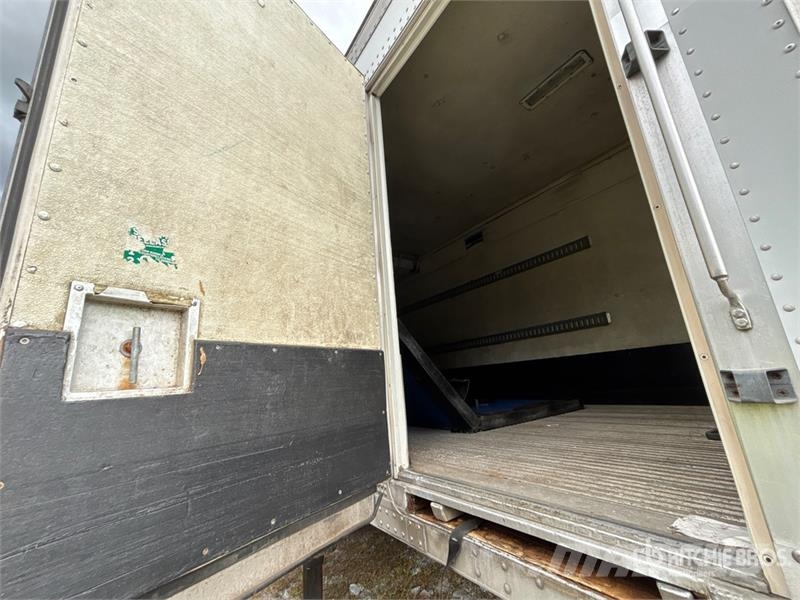 Kidron 28RTPGASEW96SP 28 ft x 102 in S/A Refrigerated Tra نصف مقطورات بدرجة حرارة قابلة للضبط
