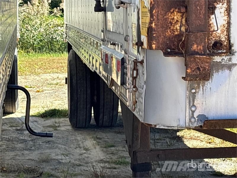 Kidron 28RTPUIASW 28 ft x 102 in S/A Refrigerated Trailer Hladilne polprikolice