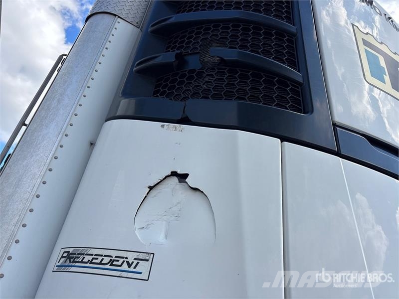 Kidron 32RTGASEW 32 ft x 102 in T/A Refrigerated Trailer Poluprikolice hladnjače