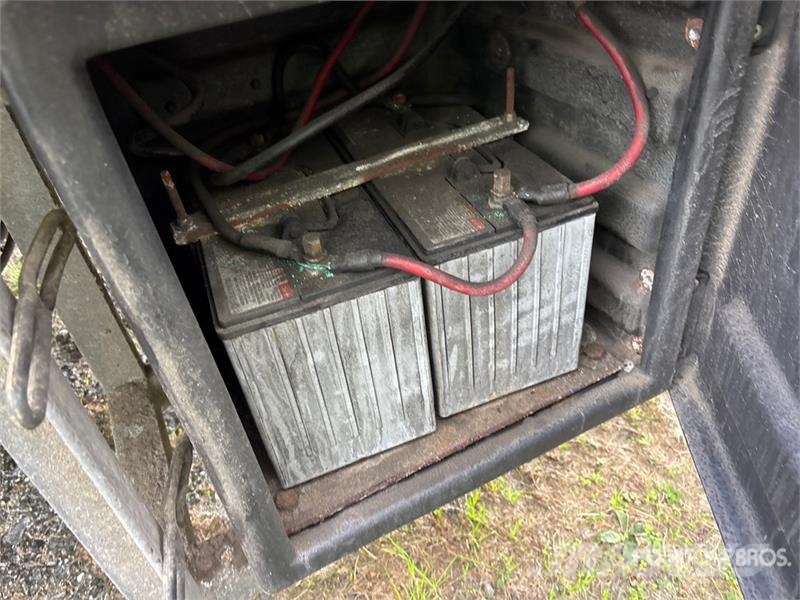 Kidron 32RTGASEW 32 ft x 102 in T/A Refrigerated Trailer Poluprikolice hladnjače